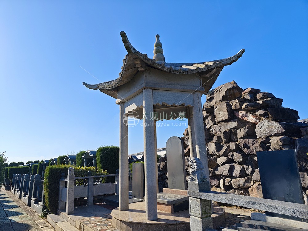 园区凉亭